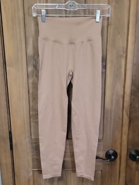 High-Rise Seamless Ribbed Leggings - Nude